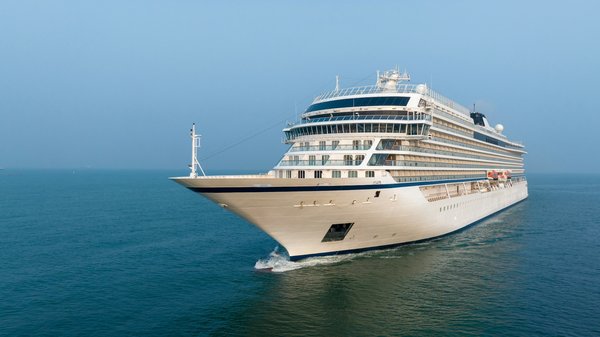 Les contrastes captivants de la croisière arctique antarctique