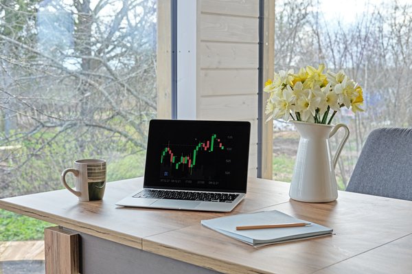 Construisez votre avenir financier : conseils pratiques et investissements